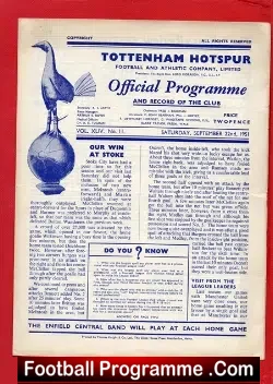 Tottenham Hotspur v Manchester United 1951