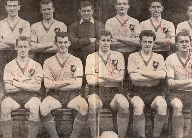 Norwich City Multi Signed Autographed Team Picture 1950s
