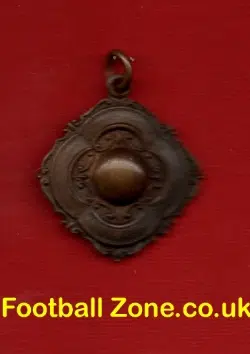 Old Speedway Medal Weller Cup London - P Lansdale 1946