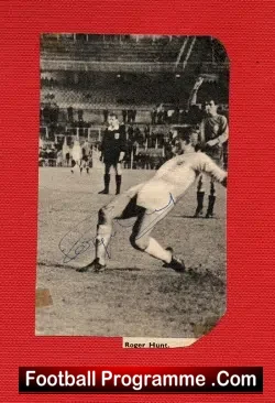 Liverpool Roger Hunt Autographed Picture - football memorabilia