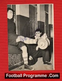 Arsenal Vic Groves Signed Picture - football memorabilia