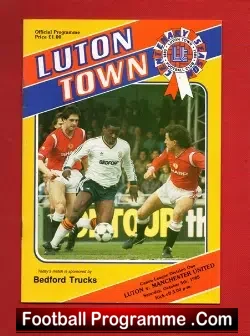 Luton Town v Manchester United 1985 - Man Utd - football programme