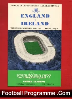 England v Ireland 1963 – Bobby Charlton – Bobby Moore