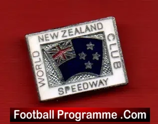 New Zealand World Club Speedway Badge 1960s - sports memorabilia