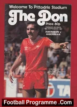 Aberdeen v Hibernian Hibs 1981 – Multi Signed Autographed