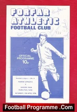 Forfar Athletic v Queens Park 1978 - Multi Autographed SIGNED - football programme