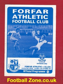 Forfar Athletic v Alloa Athletic 1985 – Multi Autographed Signed
