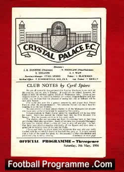 Crystal Palace v International Managers 1955/56 - Autographed - football programme