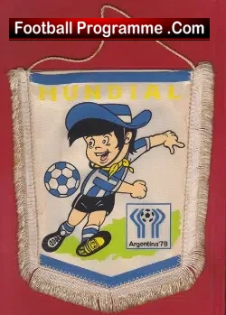 World Cup Argentina Football Pennant 1978 + Scotland - football memorabilia
