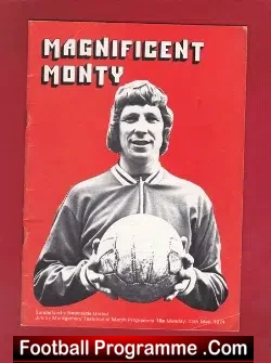 Jimmy Montgomery Testimonial Benefit Match Sunderland 1974 - football programme