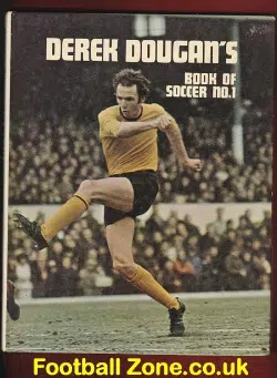 Derek Dougan Soccer Football Annual 1971