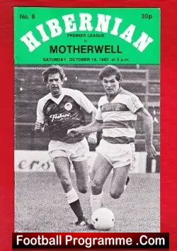 Hibernian Hibs v Motherwell 1982 - Autographed Joe Carson - football programme