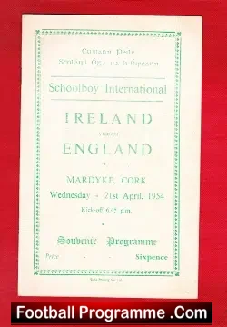Ireland v England 1954 – Schoolboys at Mardyke Cork