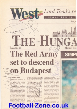 Budapest Honved v Manchester United 1993 Multi Autographs Signed
