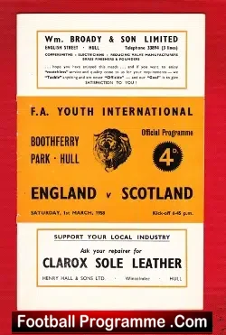 England v Scotland 1958 - Youth Match Hull City + Bobby Moore - football programme