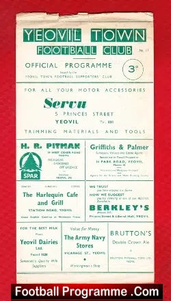 Yeovil Town v Cheltenham Town 1960 - football programme