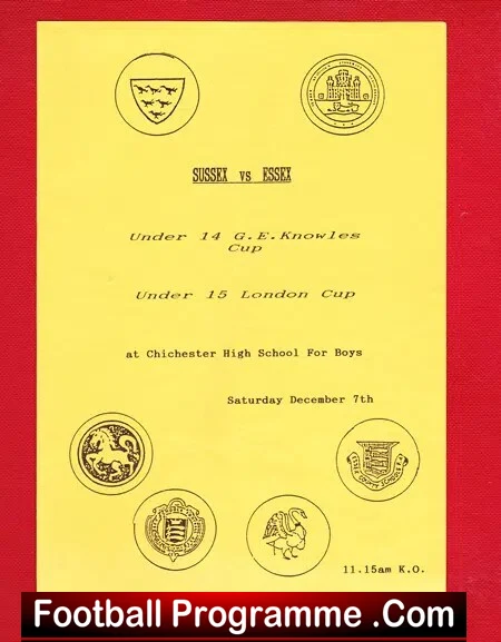 Sussex v Essex 1990s – Schoolboys at Chichester High School