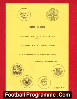 Sussex v Essex 1990s – Schoolboys at Chichester High School