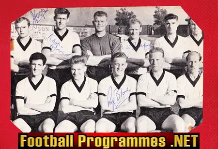 Southport Football Team Squad Picture Multi Autographed 1961/62
