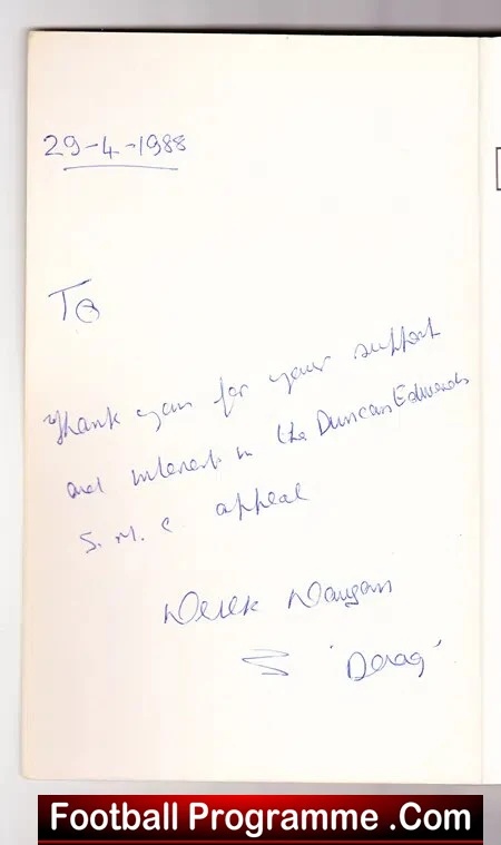 Duncan Edwards Book - Derek Dougan Signed Autographed 1988
