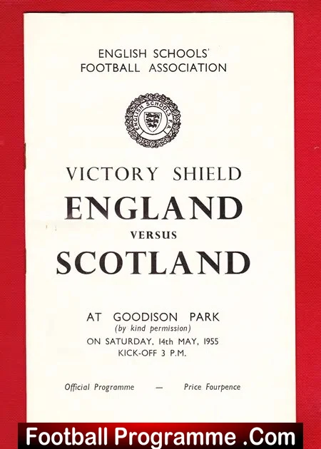 England v Scotland 1955 – Schoolboys Victory Shield Bobby Moore