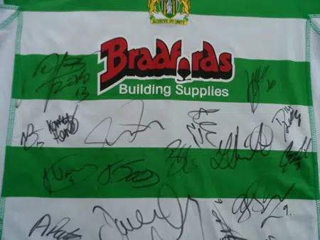 Yeovil Town Signed Football Shirt Autographed Team 2018/19