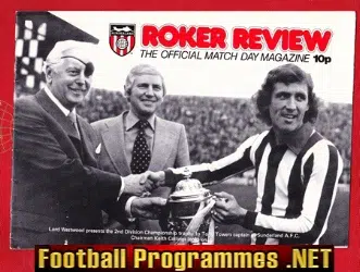 Sunderland v Shelbourne 1976 - Pre Season Friendly Plus Card