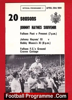 Johnny Haynes Testimonial Benefit Match Fulham 1969 Bobby Moore - football programme