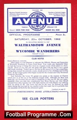 Walthamstow Avenue v Wycombe Wanderers 1962 - FA Cup - football programme