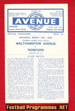 Walthamstow Avenue v Romford 1958