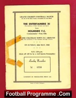 Holmside v The Entertainers X1 1968 - Chatham - Multi Signed - football programme