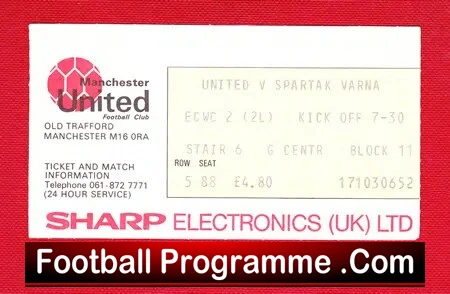 Manchester United v Spartak Varna 1983 – Football Ticket