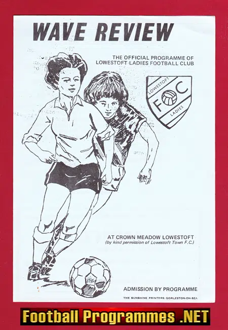 Lowestoft Ladies v Spurs 1970s – Womens Football Match