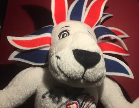 Olympic Games London Official Pride The Lion Mascot Toy Signed 6