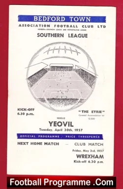 Bedford Town v Yeovil Town 1957 - Souhern League - football programme