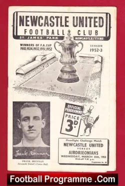 Newcastle United v Airdrieonians Aidrie 1953 – To clear