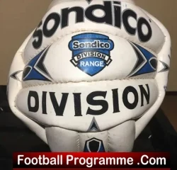 Colchester United Genuine Team Signed Autographed Football 1990s - football memorabilia
