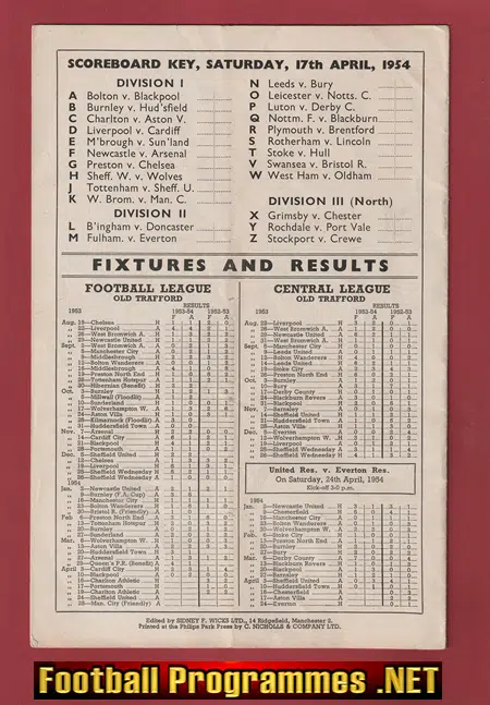 Manchester United v Portsmouth 1954 - Man Utd 1950's