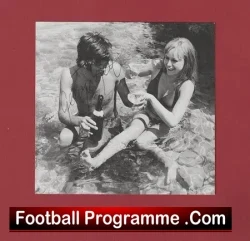 Manchester United George Best Genuine Hand Signed Autograph Pic - football programme