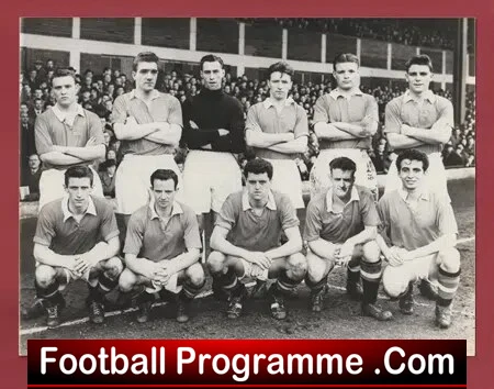 Manchester United Press Photograph Busby Babes Photo 1957