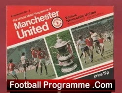 Manchester United v Newcastle United 1977 – Man Utd