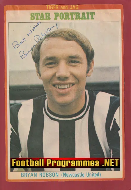 Newcastle United Bryan Robson Autograph Picture 1970's SIGNED