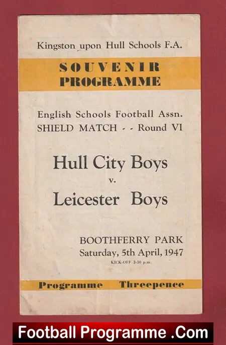 Hull City v Leicester Boys 1947 – Schoolboys Match Boothferry