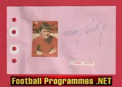 Tommy Veitch - Heart Of Midlothian Hearts Signed Autograph