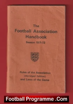 FA Football Rules Of Association Laws Of Game Book 1971 - 1972 - football memorabilia