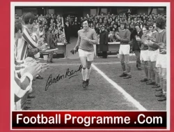 Stoke City Gordon Banks Signed Glossy Picture Photo - football memorabilia