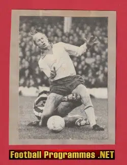Manchester United Bobby Charlton Signed Autograph 1970s
