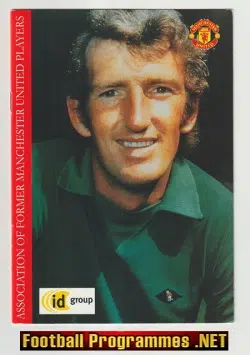 Alex Stepney Association Former Manchester United Players SIGNED