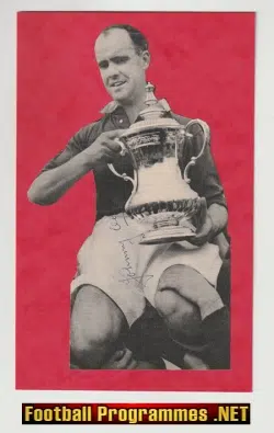 Manchester United Johnny Carey Autograph Pic Man Utd 1948