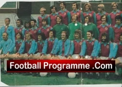 Aston Villa Football Club multi SIGNED Team Picture 1970s